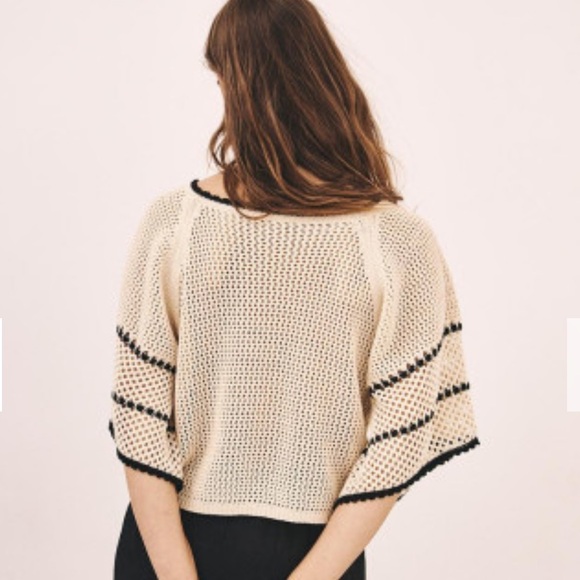 NKN Nekane Ecru Black Open Weave V-Neck Oversized Cropped S/S Sweater Small/Med - Picture 3 of 13